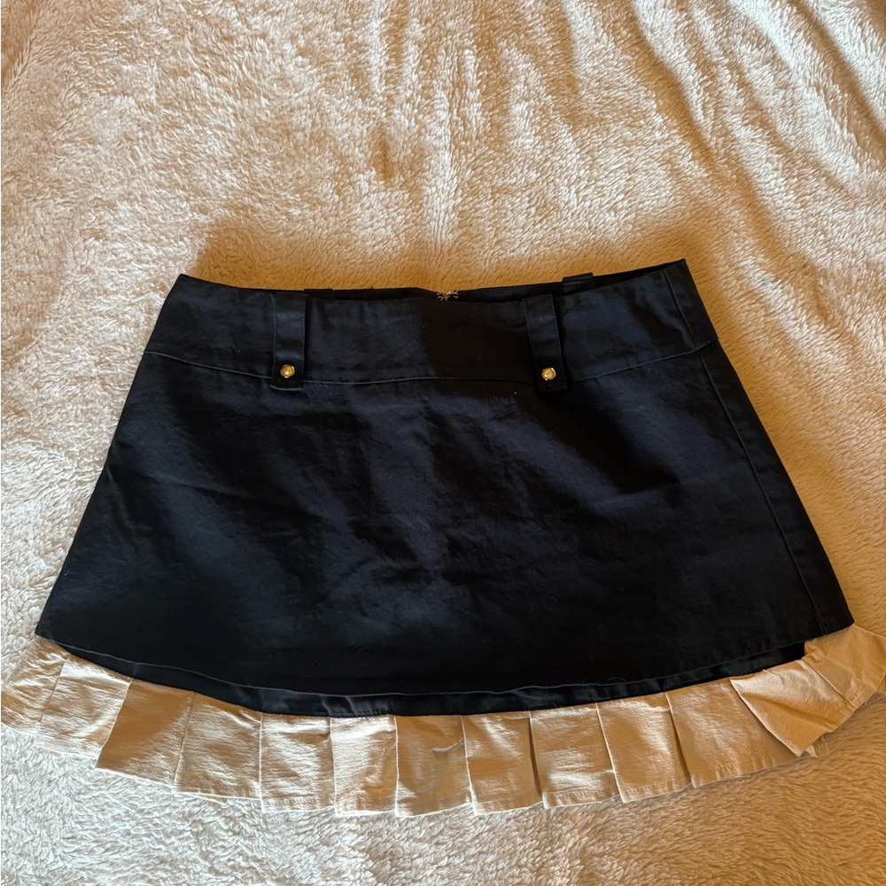 White Fox Boutique Pleated Mini skirt